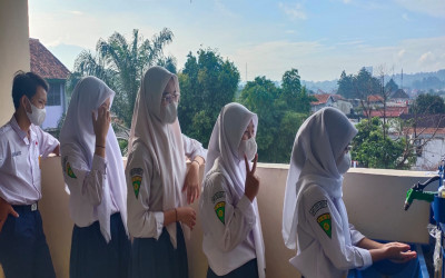 BUDAYA ANTRI CUCI TANGAN